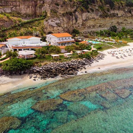 Borgo Di Riaci Beach Resort Santa Domenica  Exterior foto