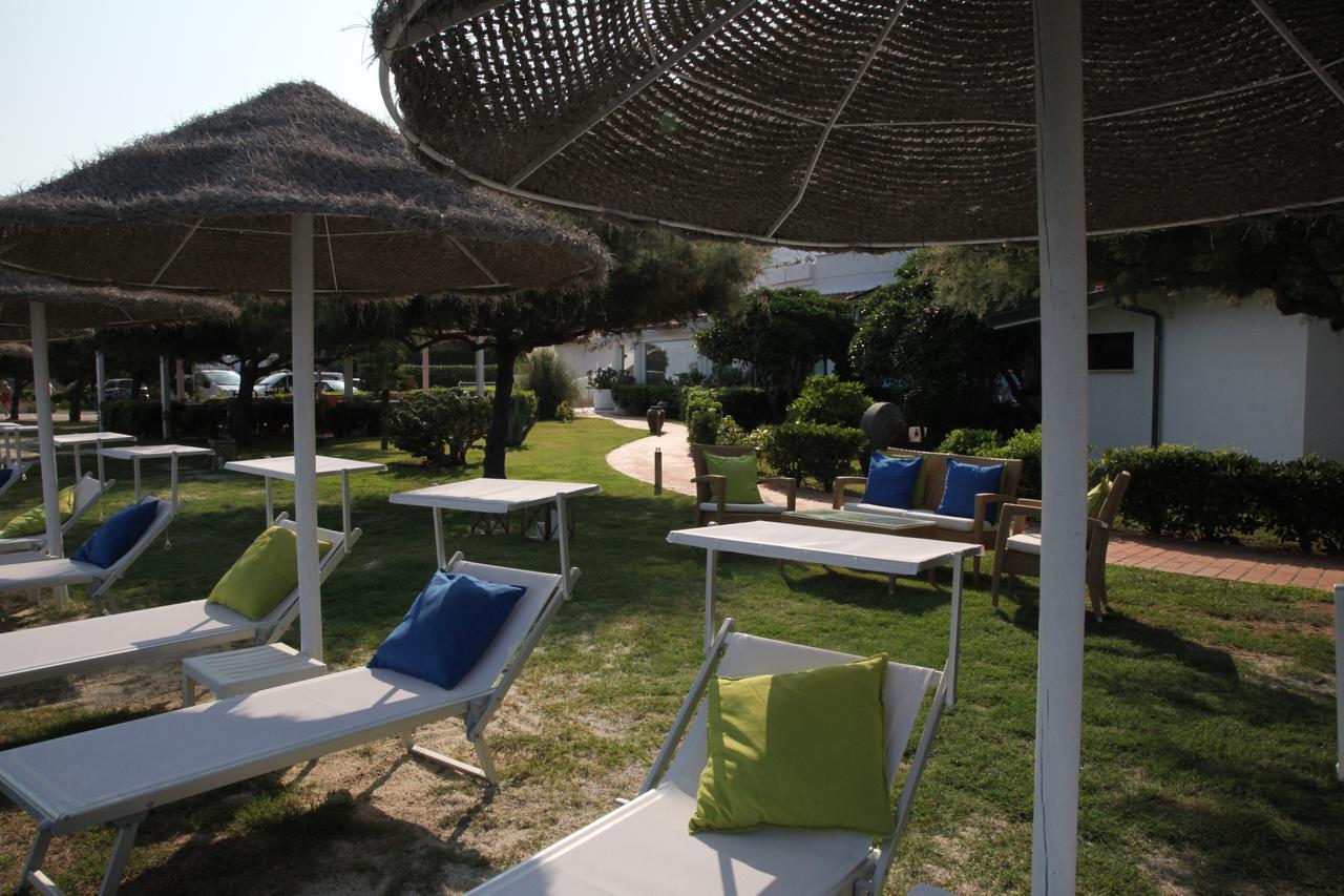 Borgo Di Riaci Beach Resort Santa Domenica  Exterior foto