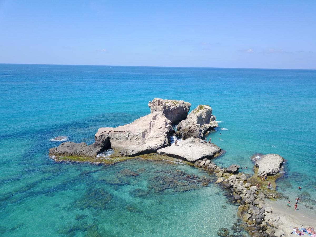 Borgo Di Riaci Beach Resort Santa Domenica  Exterior foto