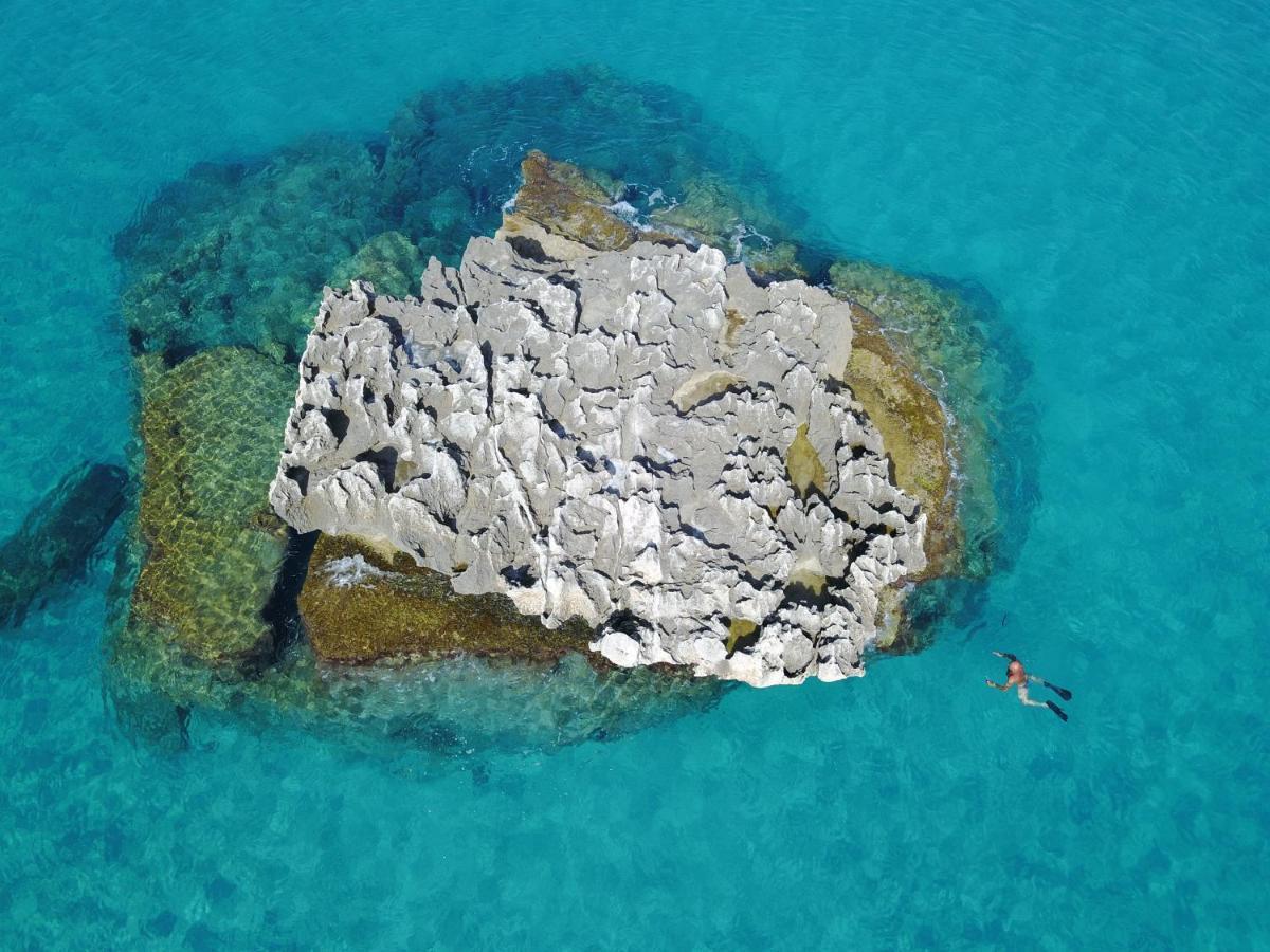 Borgo Di Riaci Beach Resort Santa Domenica  Exterior foto